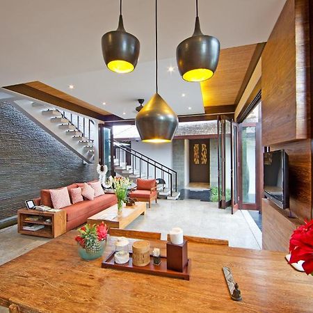 Villa Canthy Seminyak Værelse billede